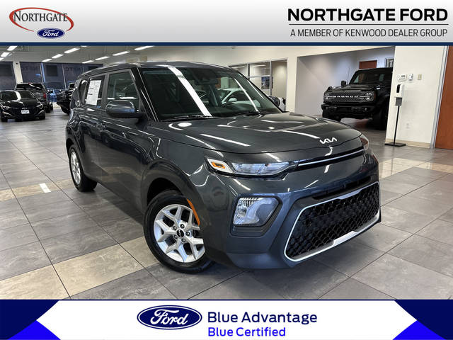 2022 Kia Soul LX FWD photo