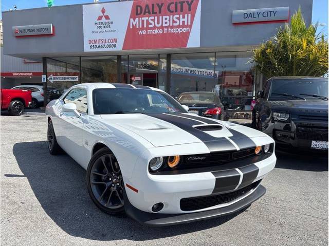 2022 Dodge Challenger R/T Scat Pack RWD photo