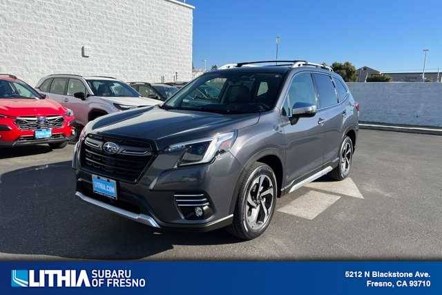 2022 Subaru Forester Touring AWD photo