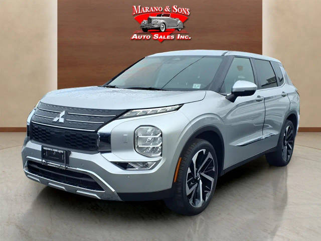 2022 Mitsubishi Outlander SE 4WD photo