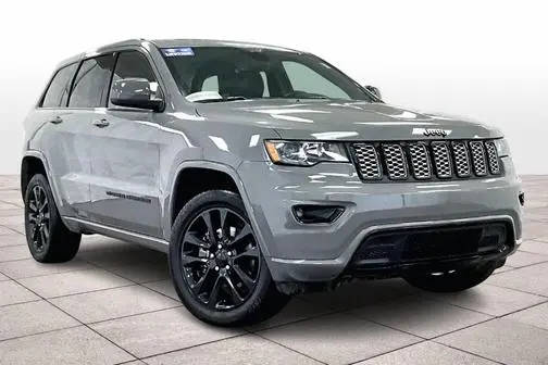 2022 Jeep Grand Cherokee Laredo X 4WD photo