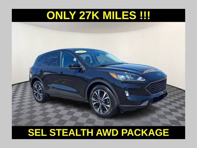 2022 Ford Escape SEL AWD photo