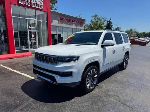 2022 Jeep Grand Wagoneer Series III 4WD photo