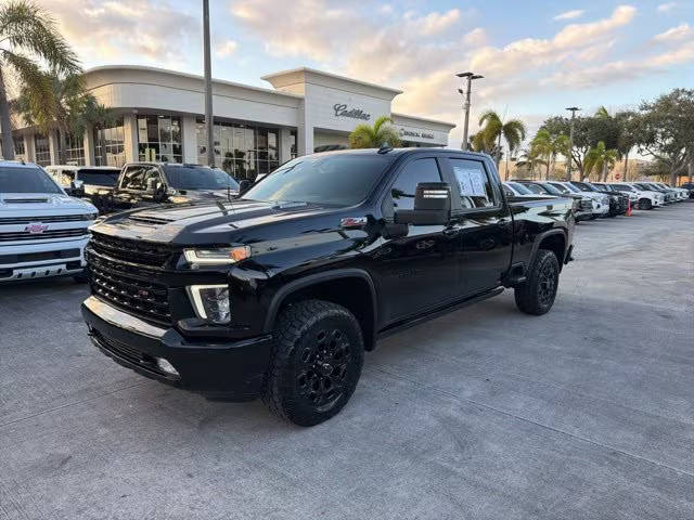 2022 Chevrolet Silverado 2500HD LTZ 4WD photo