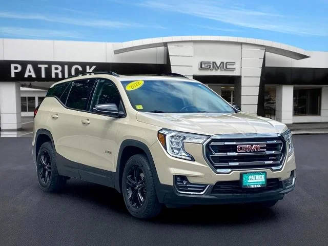 2022 GMC Terrain AT4 AWD photo