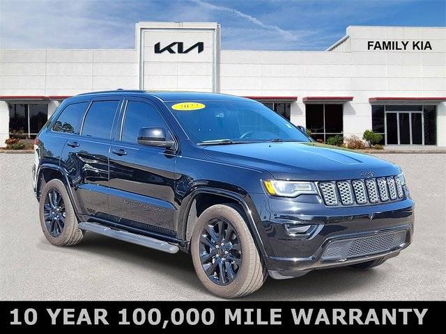 2022 Jeep Grand Cherokee Laredo X RWD photo