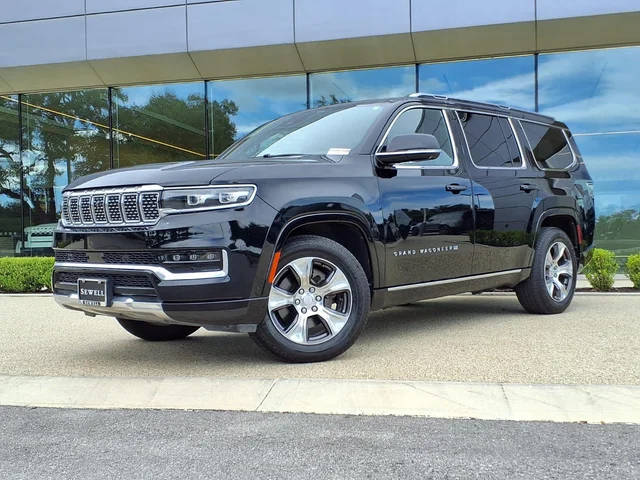 2022 Jeep Grand Wagoneer Series I 4WD photo