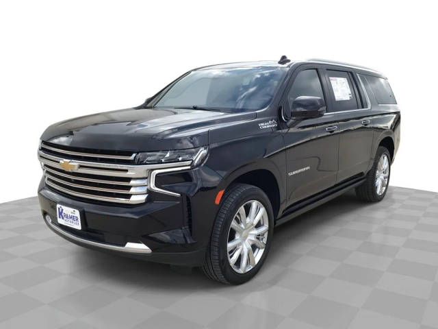 2022 Chevrolet Suburban High Country 4WD photo