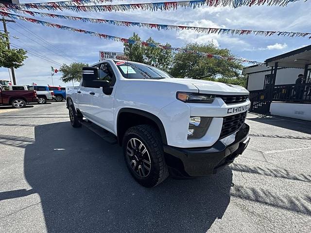 2022 Chevrolet Silverado 2500HD Custom 4WD photo