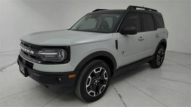 2022 Ford Bronco Sport Outer Banks 4WD photo