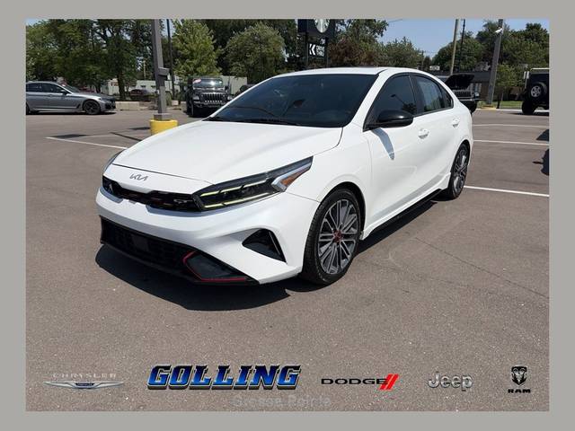 2022 Kia Forte GT FWD photo