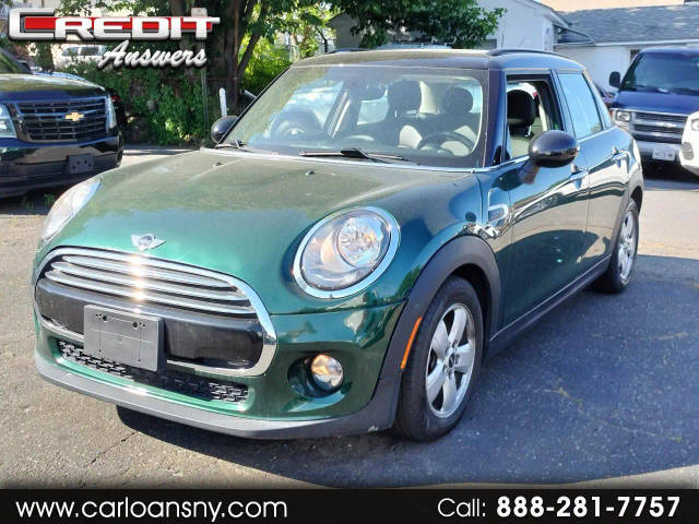 2016 MINI Hardtop 4 Door FWD photo