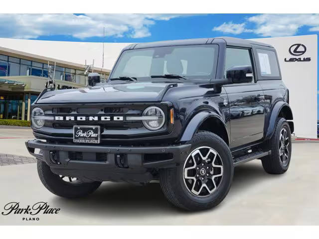 2021 Ford Bronco 2 Door Outer Banks 4WD photo