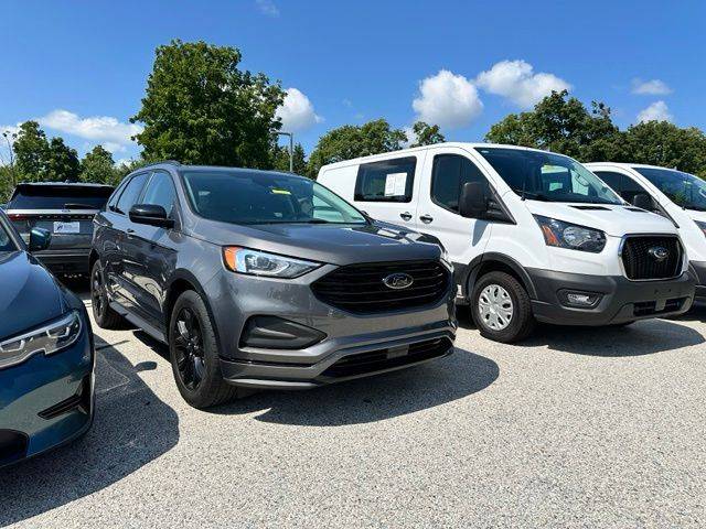 2022 Ford Edge SE AWD photo