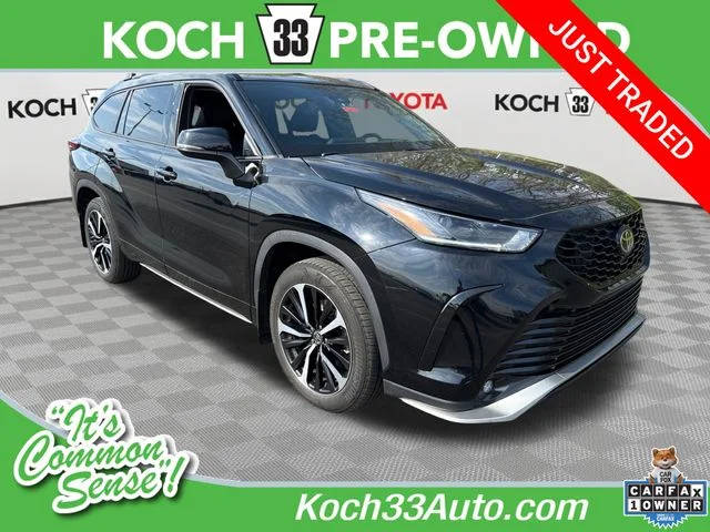 2022 Toyota Highlander XSE AWD photo