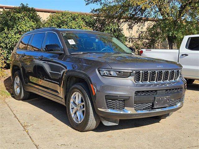 2022 Jeep Grand Cherokee L Laredo RWD photo