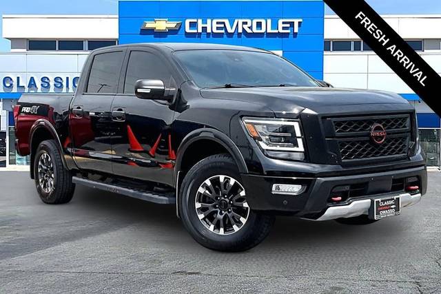 2022 Nissan Titan PRO-4X 4WD photo