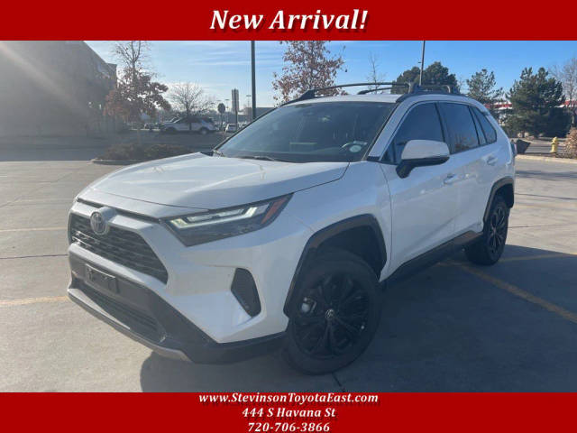 2022 Toyota RAV4 Hybrid SE AWD photo