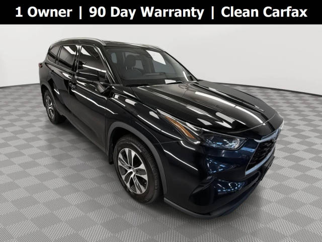 2022 Toyota Highlander XLE AWD photo