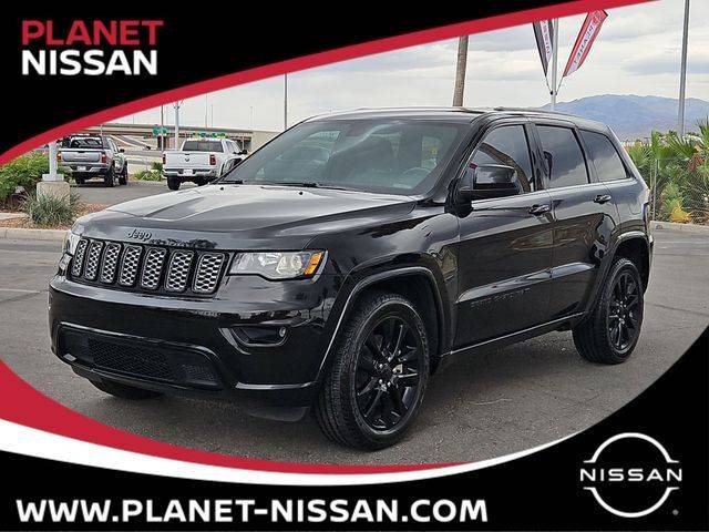 2022 Jeep Grand Cherokee Laredo X 4WD photo