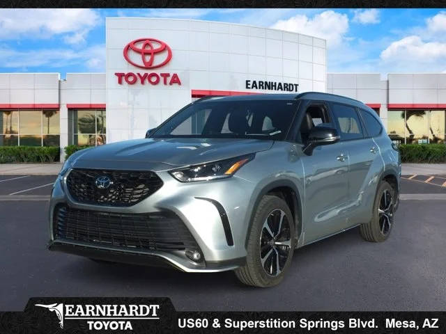 2022 Toyota Highlander XSE FWD photo