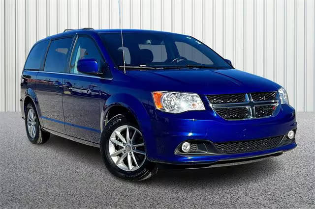 2020 Dodge Grand Caravan SXT FWD photo