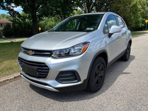 2022 Chevrolet Trax LS AWD photo