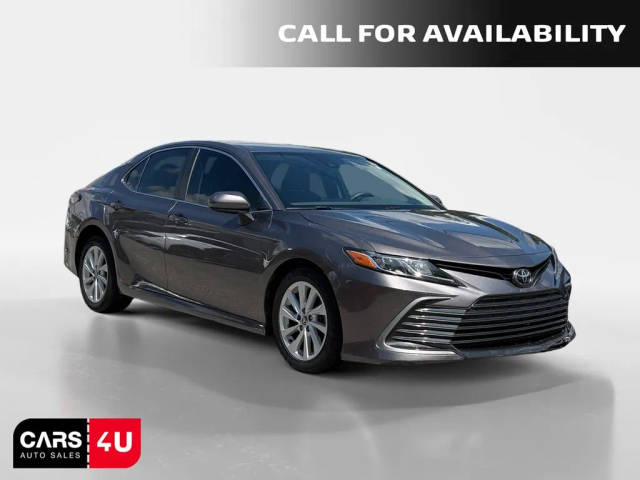 2022 Toyota Camry LE FWD photo