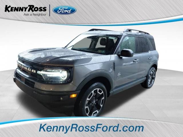 2022 Ford Bronco Sport Outer Banks 4WD photo