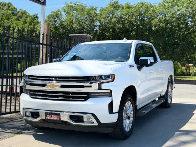 2022 Chevrolet Silverado 1500 LTZ 4WD photo
