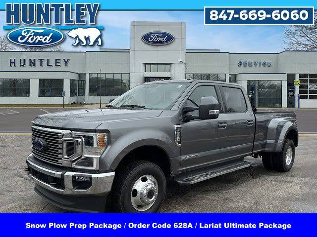 2022 Ford F-350 Super Duty LARIAT 4WD photo