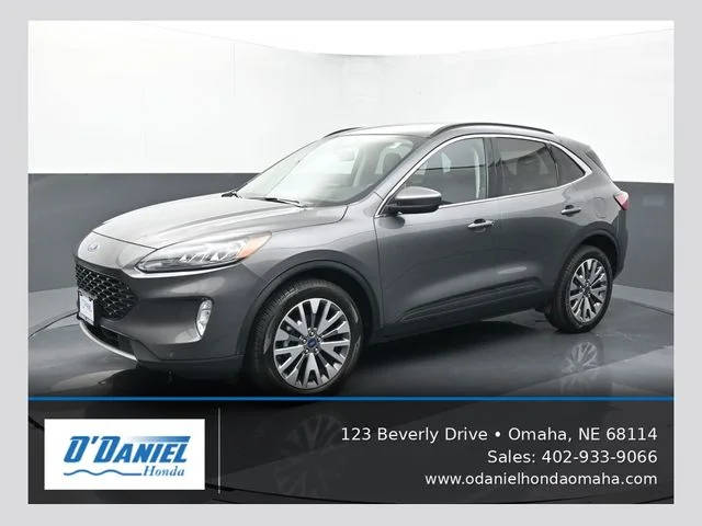 2022 Ford Escape Titanium AWD photo