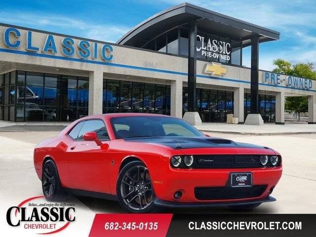 2022 Dodge Challenger R/T Scat Pack RWD photo