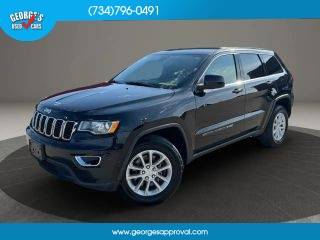 2022 Jeep Grand Cherokee Laredo E 4WD photo