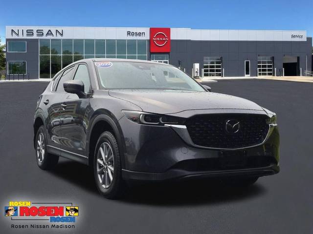 2022 Mazda CX-5 2.5 S Preferred Package AWD photo