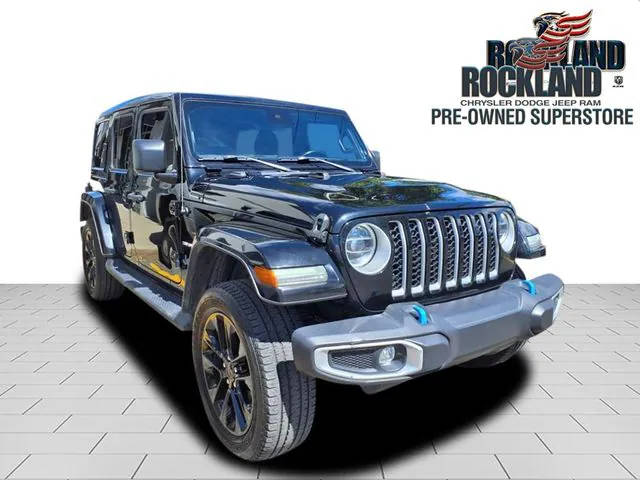 2022 Jeep Wrangler Unlimited 4xe Unlimited Sahara 4WD photo