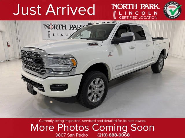 2022 Ram 3500 Limited 4WD photo