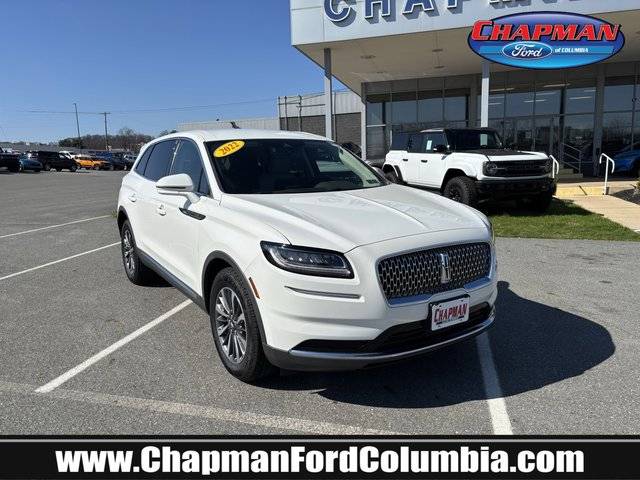 2022 Lincoln Nautilus Standard AWD photo
