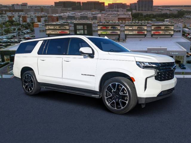 2022 Chevrolet Suburban RST RWD photo