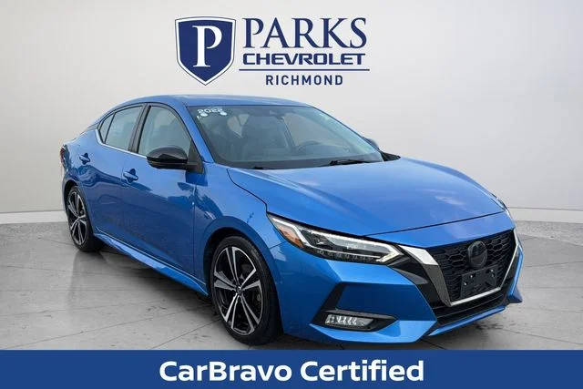 2022 Nissan Sentra SR FWD photo