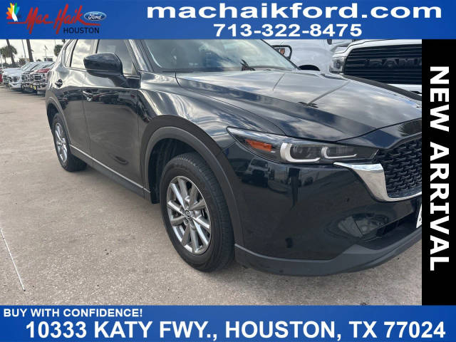 2022 Mazda CX-5 2.5 S Preferred Package AWD photo