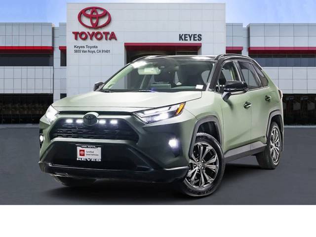 2022 Toyota RAV4 Hybrid XLE Premium AWD photo