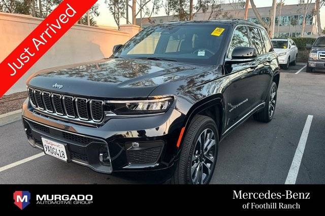2022 Jeep Grand Cherokee Overland RWD photo