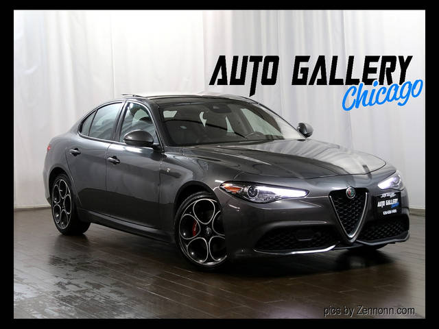 2022 Alfa Romeo Giulia Ti AWD photo