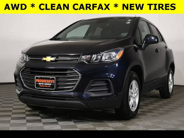 2022 Chevrolet Trax LS AWD photo