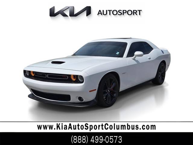 2022 Dodge Challenger R/T RWD photo