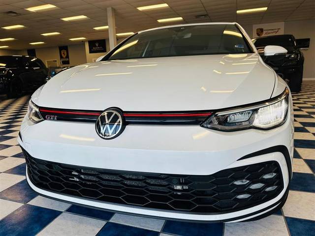 2022 Volkswagen Golf GTI S FWD photo