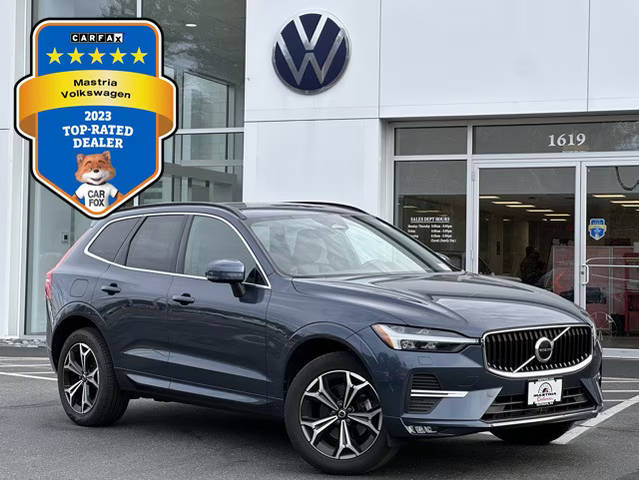 2022 Volvo XC60 Momentum AWD photo