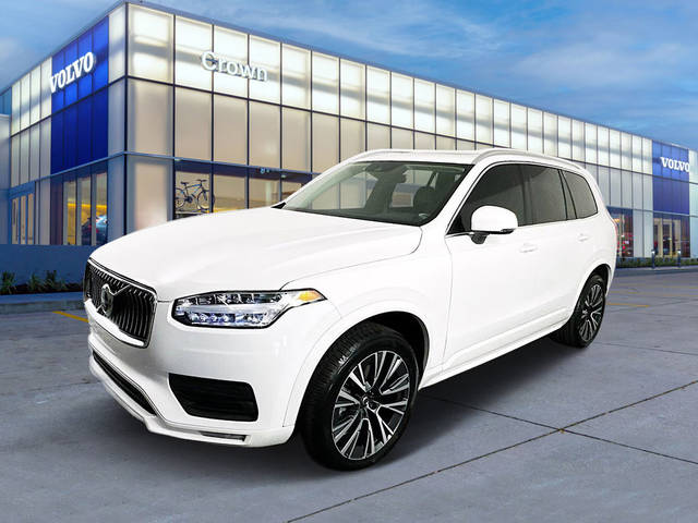 2022 Volvo XC90 Momentum FWD photo