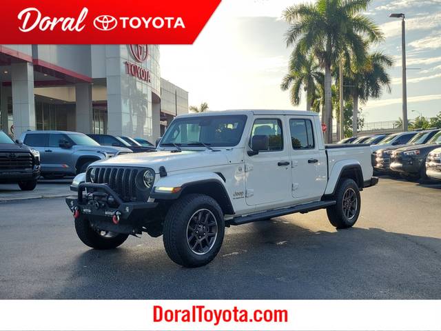 2022 Jeep Gladiator Overland 4WD photo